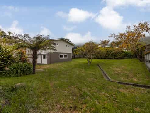 17 Pehi Kupa Street, Waikanae