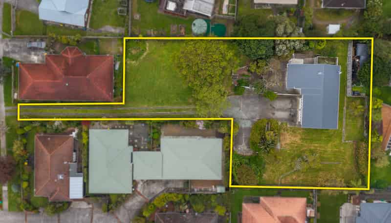 17 Pehi Kupa Street, Waikanae