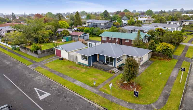 13 Oberon Street, Stratford