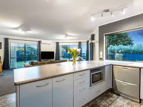 21 Joseph Banks Drive, Whitby