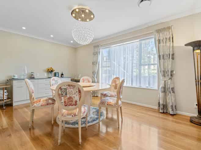 14 Haven Crest, Somerville