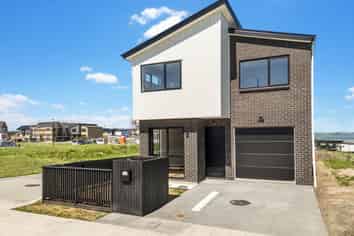 74 Picnic Point Road, Hobsonville