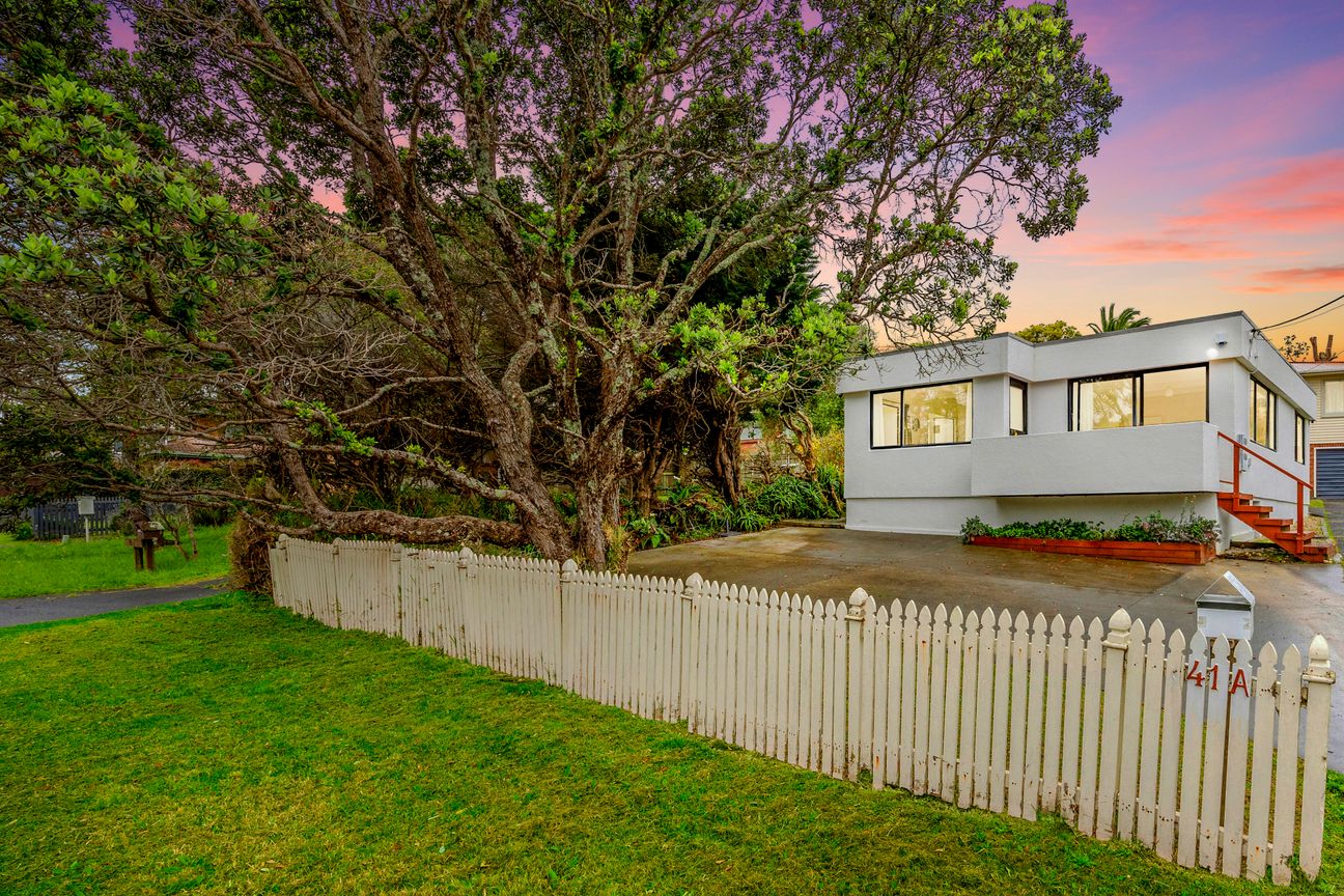 Forrest Hill Bargain - Westlake Zoned - Görünüm 4