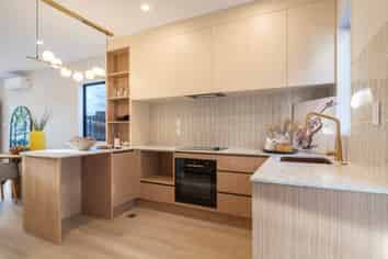 112A-F Beach Road, Te Atatu Peninsula