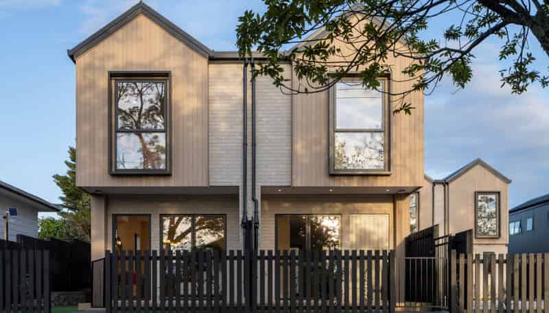 112A-F Beach Road, Te Atatu Peninsula