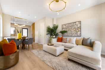 112E Beach Road, Te Atatu Peninsula