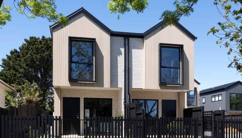 112C Beach Road, Te Atatu Peninsula