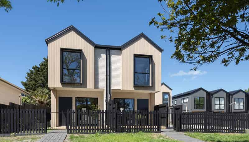 112F Beach Road, Te Atatu Peninsula