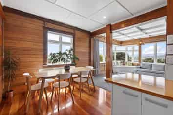 24 Rodrigo Road, Kilbirnie