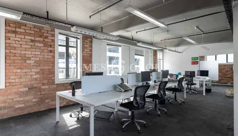 88 Broadway, Newmarket