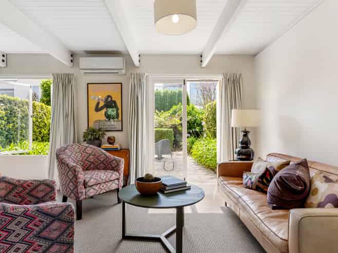 4/104 Rossall Street, Merivale