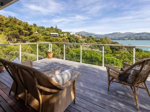 24 Quail Crescent, Takamatua