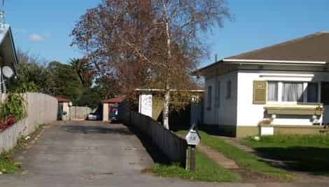 15B Vine Street, Mangere East