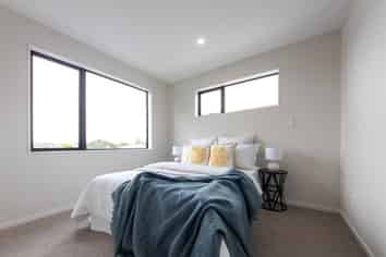 8A Butterworth Drive, Glendene