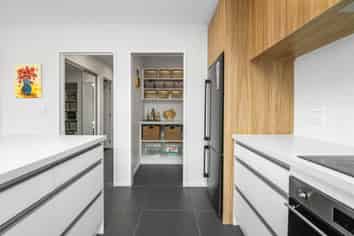 12 Dallimore Drive, Belfast