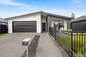 12 Dallimore Drive, Belfast