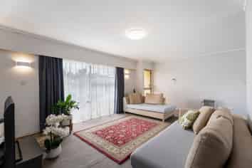 2/24 Waimana Road, Conifer Grove