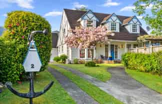 2 The Anchorage, Waikawa