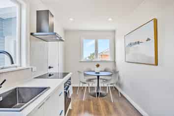 115 Sunnyside Road, Sunnyvale