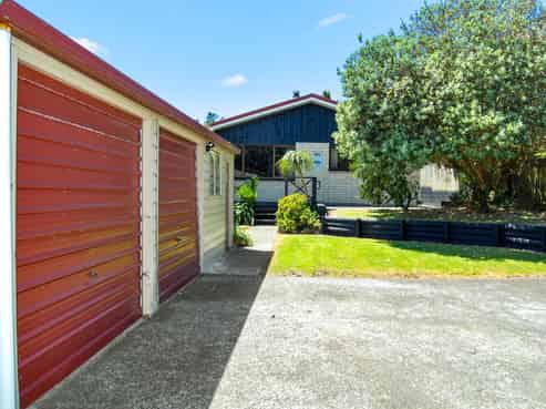 8 Puawai Street, Kaiwaka