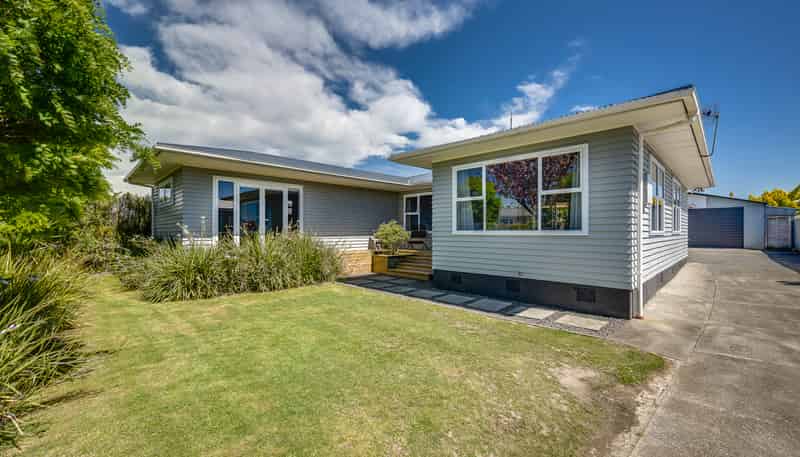 16 Arthur Hobson Avenue, Pirimai