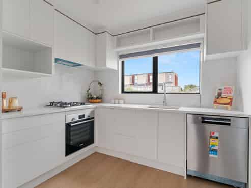 7/32, 9/32 & 10/32 Tapuwae Way, Mangere Bridge