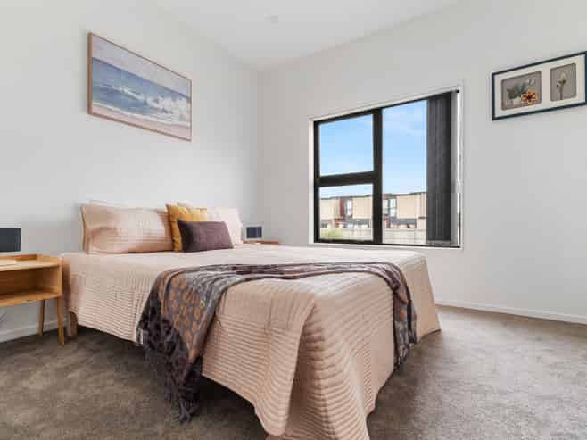 7/32, 9/32 & 10/32 Tapuwae Way, Mangere Bridge