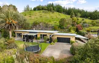  51 Herbert Drive, Whangamata