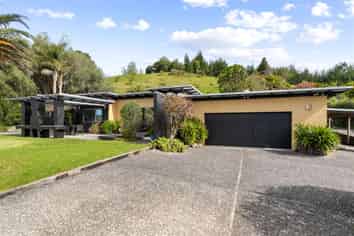  51 Herbert Drive, Whangamata