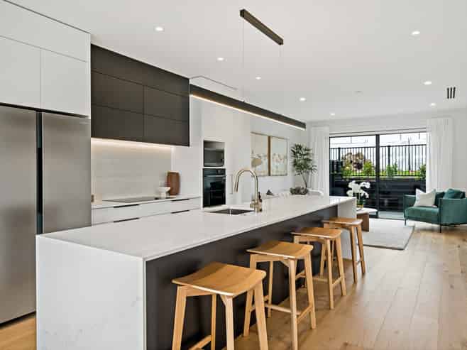 9 Golden Fall Road, Hobsonville