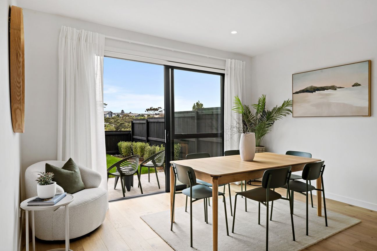 Your golden opportunity – New Jalcon home - Więcej