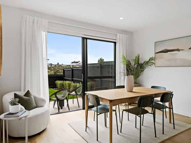 9 Golden Fall Road, Hobsonville