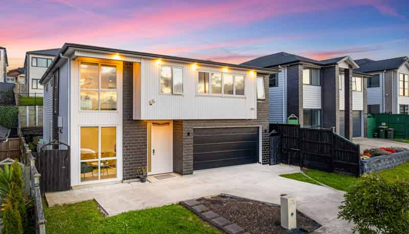 114 McQuoids Road, Flat Bush