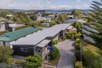 36 Oyster Drive, Cooks Beach