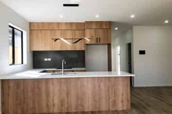  8 Enchantment Lane, Drury