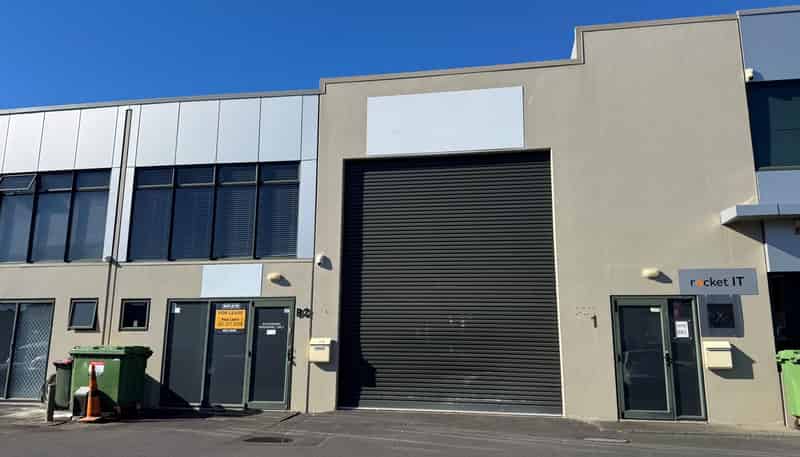 B2/16 Saturn Place, Albany