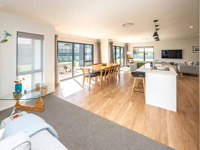 25 Tirimoana Place, Otamatea