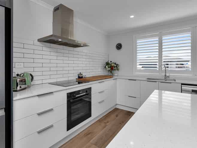 25 Taurangawaka, One Tree Point