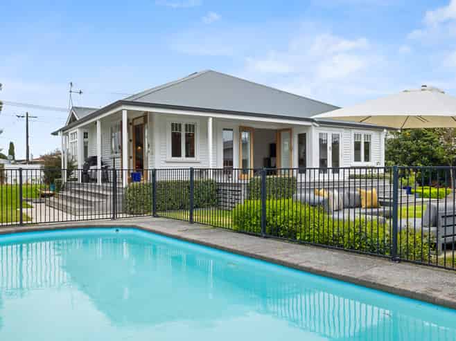 68 Wallace Place, Westown