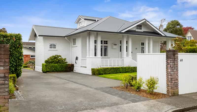 68 Wallace Place, Westown