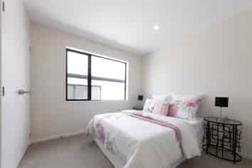 8C Butterworth Drive, Glendene