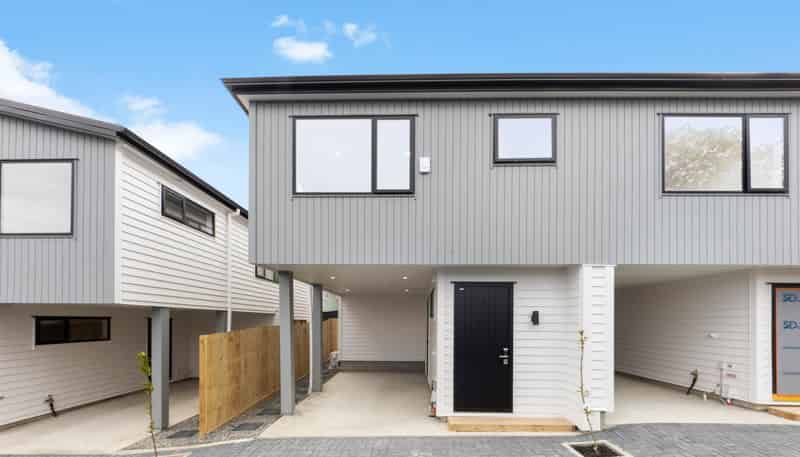 8C Butterworth Drive, Glendene