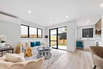 8C Butterworth Drive, Glendene