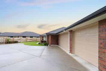8 Savannah Place, Rototuna