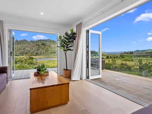 128 Rangituia Street, Whangamata