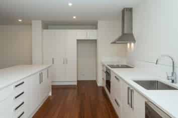 67D Sherborne St, Saint Albans