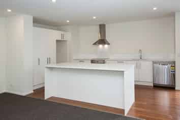67D Sherborne St, Saint Albans