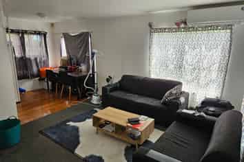 57 Gills Road, Bucklands Beach