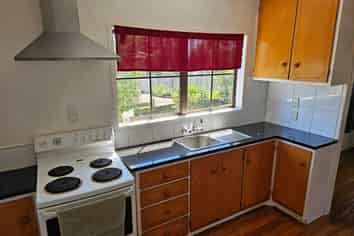 57 Gills Road, Bucklands Beach