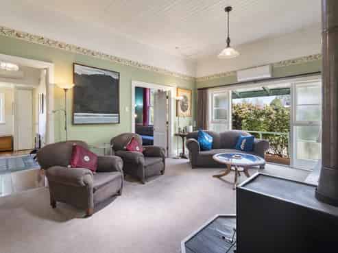 11A Grammar Street, Kimbolton